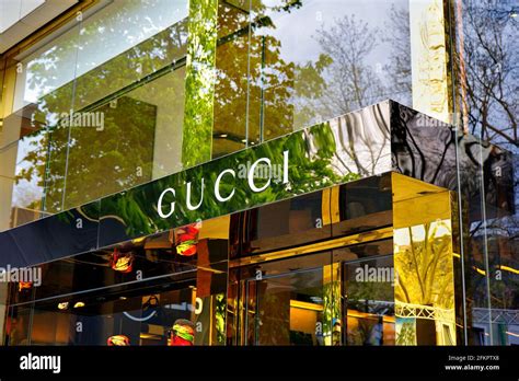 gucci dusseldorf|Luxury Shopping in Dusseldorf .